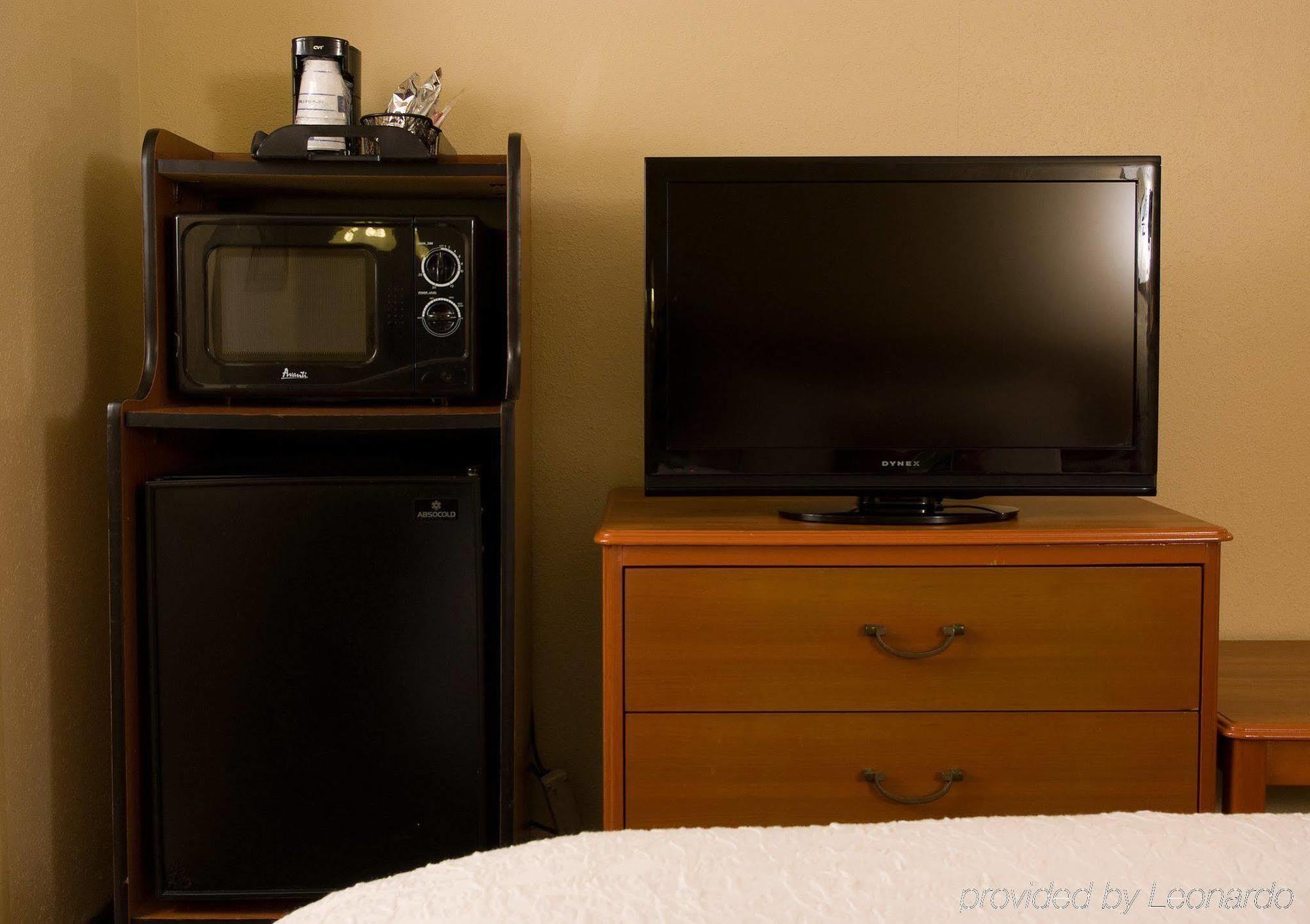 Red Roof Inn Augusta - Washington Road Room photo